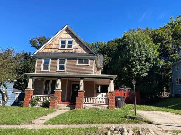 17 Westwood St, Hillsdale, MI 49242