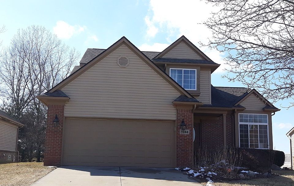 5944 Crystal Lake Dr, Romulus, MI 48174 Zillow