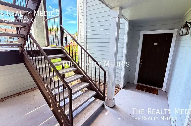 2550 N Alafaya Trl #2105 — Photo 21