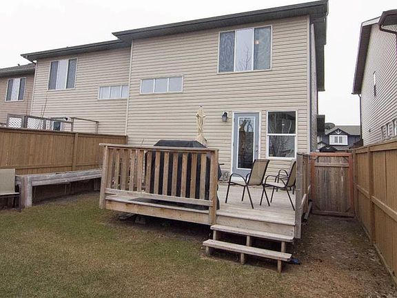 4th image of 754 S Luxstone Gate SW