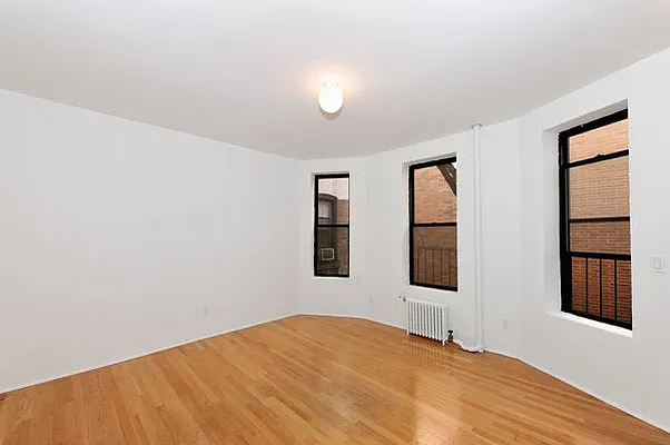 Rented by Aether Property Group | media 78