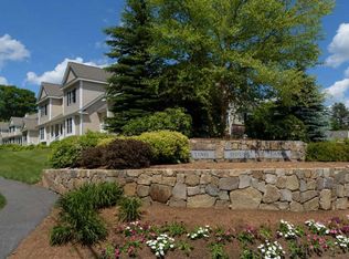 8 Meeting House Ln, Southborough, MA 01772