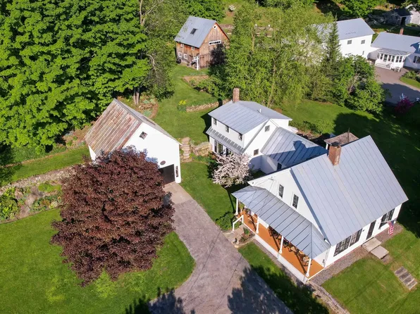 475 Bayley Hazen Road, Peacham, VT 05862