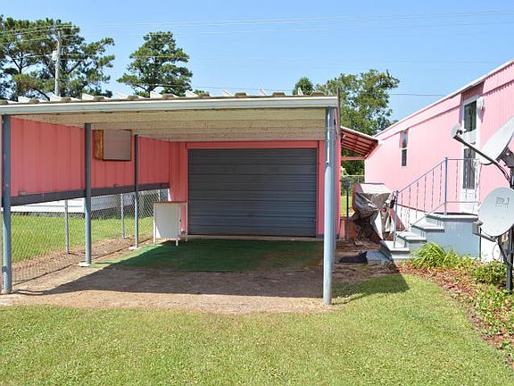 3rd image of 217 Dorcas Dr