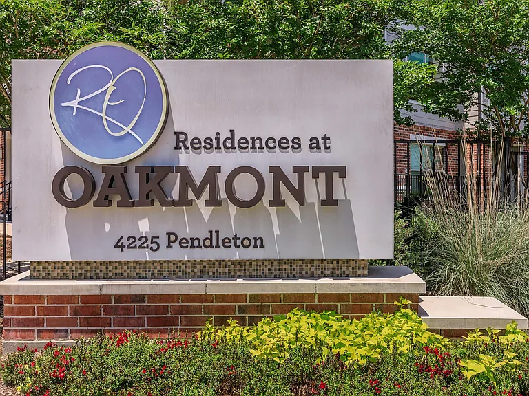Residence at Oakmont Apartments — Photo 9