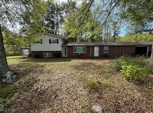 2512 Elizabeth Pike, Mineral Wells, WV 26150