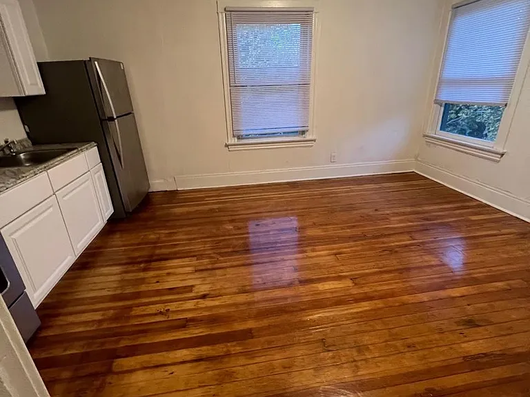 2256 N High St #1 — Photo 24