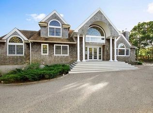 630 Millstone Rd, Water Mill, NY 11976