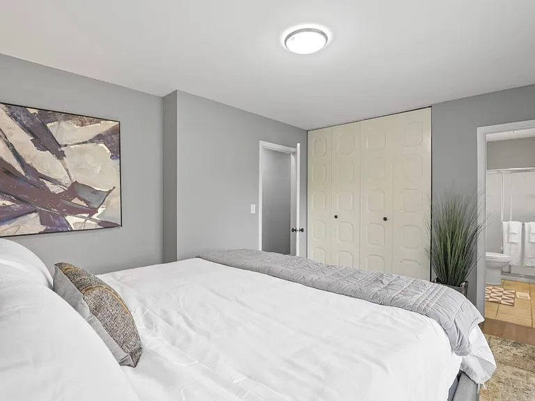 Musial Cir — Photo 19