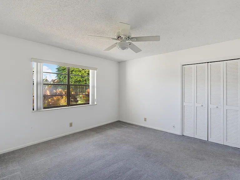 6846 Bianchini Cir — Photo 9