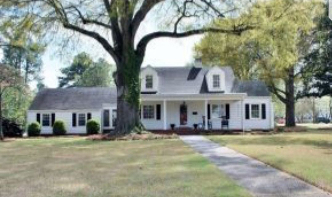 1009 W St, Dunn, NC 28334 Zillow