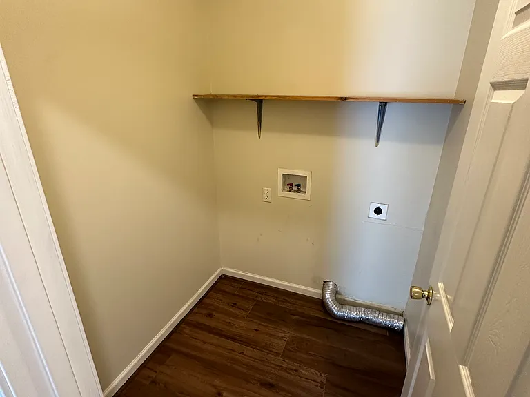 151 Heather Ln — Photo 9