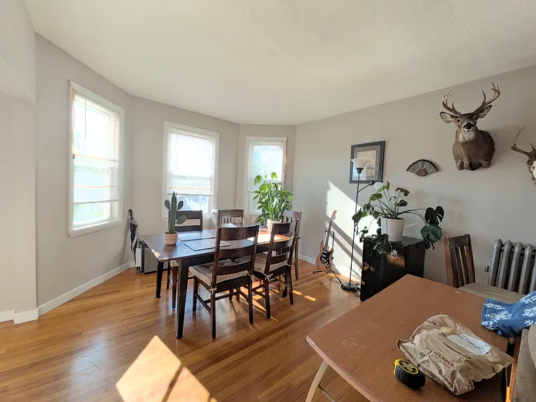 10 Athol St #3 — Photo 2