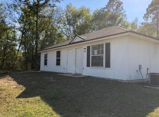 9063 Dolphin St, Sanderson, FL 32087