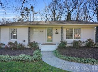 1434 Edgewater Dr, Charlotte, NC 28210