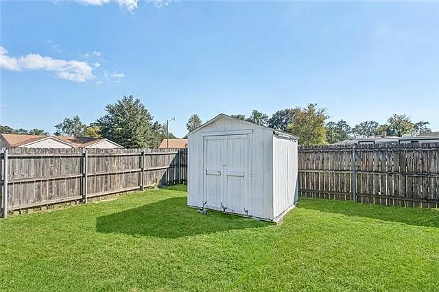 109 Meredith Dr — Photo 18