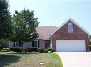 3 New Palace Ct, Simpsonville, SC 29681