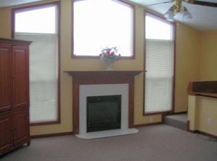 7202 Glen Terra Dr #62, Lansing, MI 48917