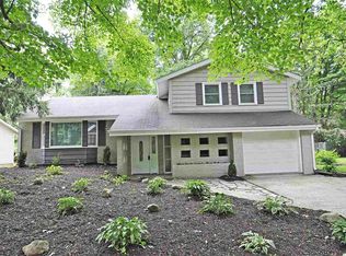 53200 N Twyckenham Dr, South Bend, IN 46637