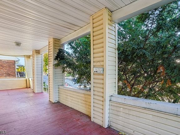 5th image of 14 Scheerer Ave