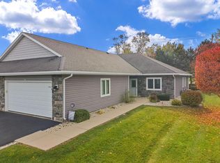 206 Potter Rd UNIT 101, Elkhorn, WI 53121