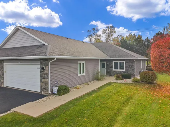 206 Potter ROAD #101, Elkhorn, WI 53121