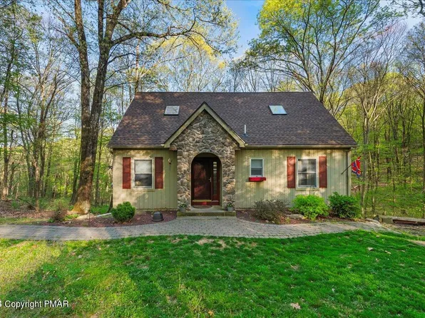 124 Foxcroft Dr, Saylorsburg, PA 18353