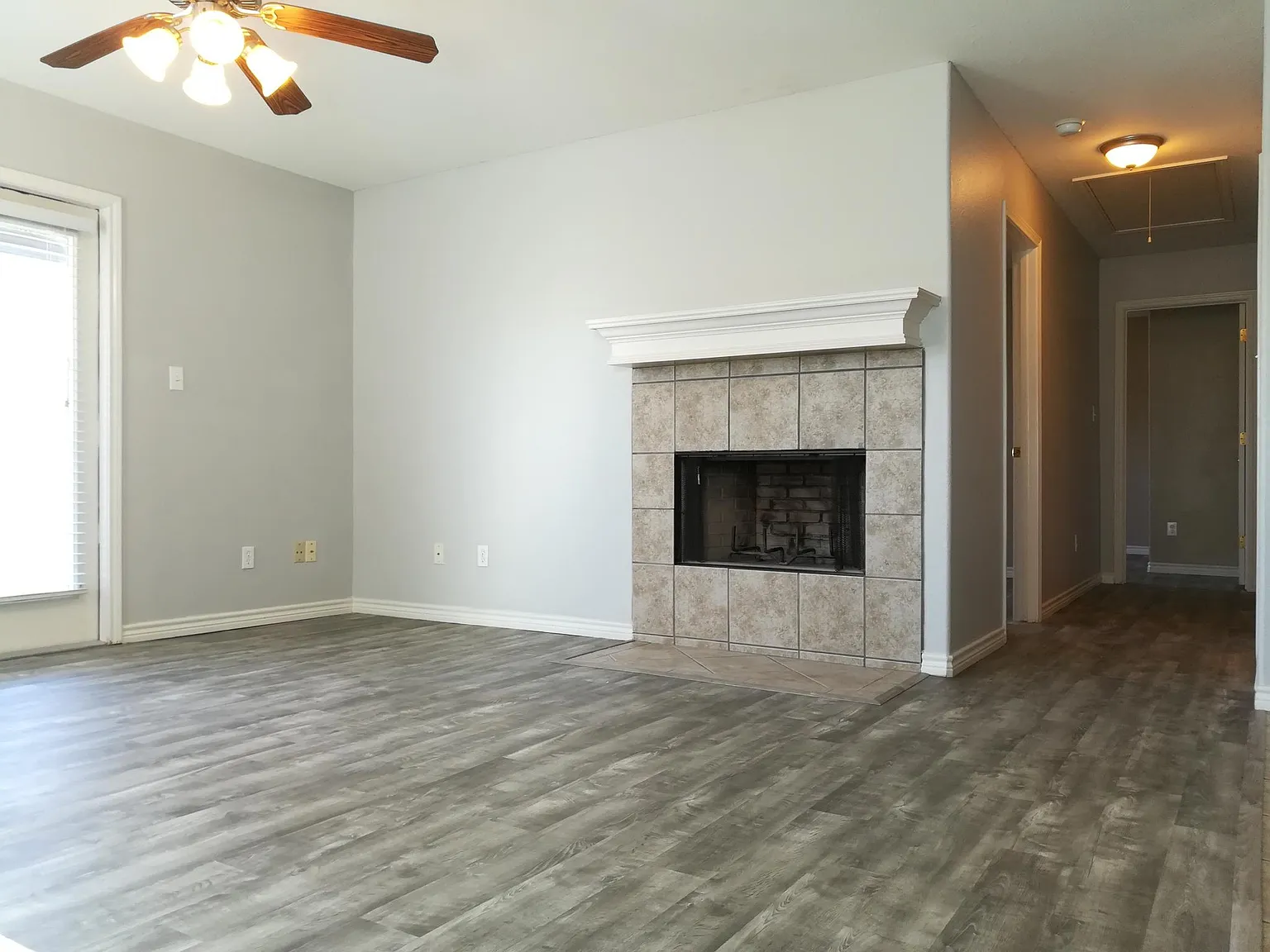 3 bed, 1705 sqft, $2,200 — Photo 3