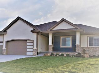 21755 I St, Elkhorn, NE 68022