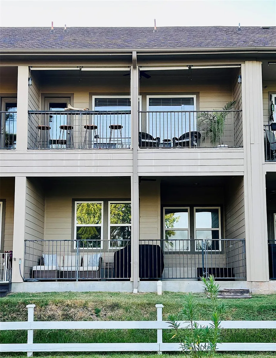 Building Photo - 17570 Highway 105 W #55W