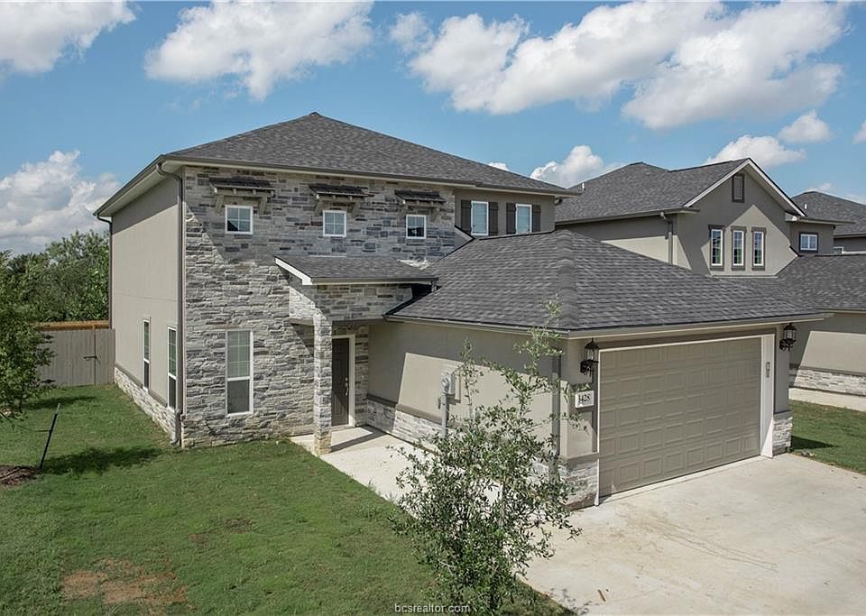 1st image of 3420 Papa Bear Dr