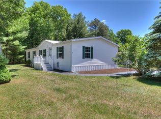 2 Justin Ln, Coventry, RI 02816