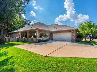 15901 Vintage Dr, Edmond, OK 73013