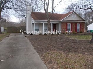 6414 Pineburr Rd, Charlotte, NC 28211