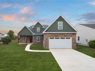 609 Rundle St, Lagrange, OH 44050