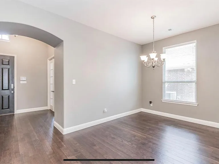 2312 Independence Dr — Photo 6