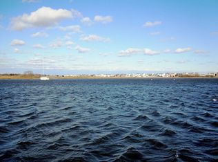 6701 Monmouth Ave, Ventnor City, NJ 08406
