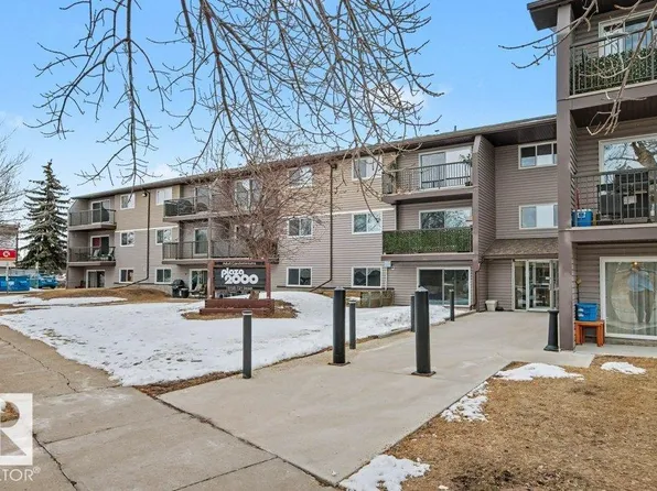 15105 121st St NW #102, Edmonton, AB T5X 2G3