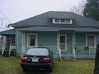 1st image of 4 Cedar Ln