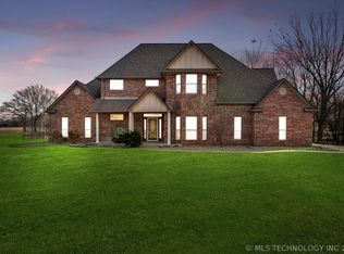 40040 N 3988th Rd, Collinsville, OK 74021