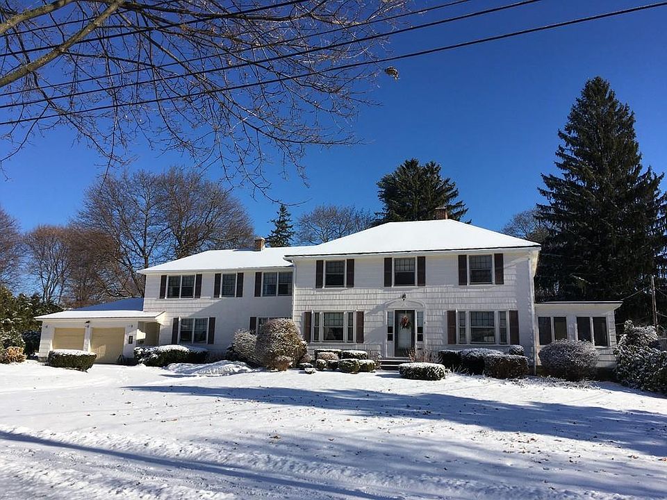 1st image of 11 Hutchins St
