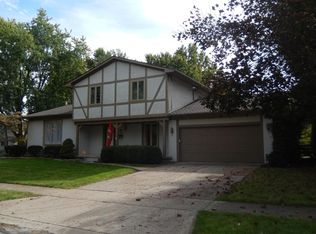 1739 Blue Ash Pl, Columbus, OH 43229