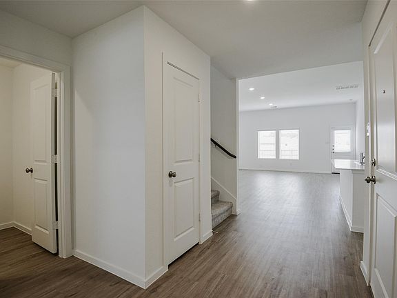 5th image of 21811 Carpineti Ln