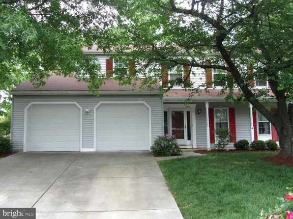 18723 Capella Ln, Gaithersburg, MD 20877