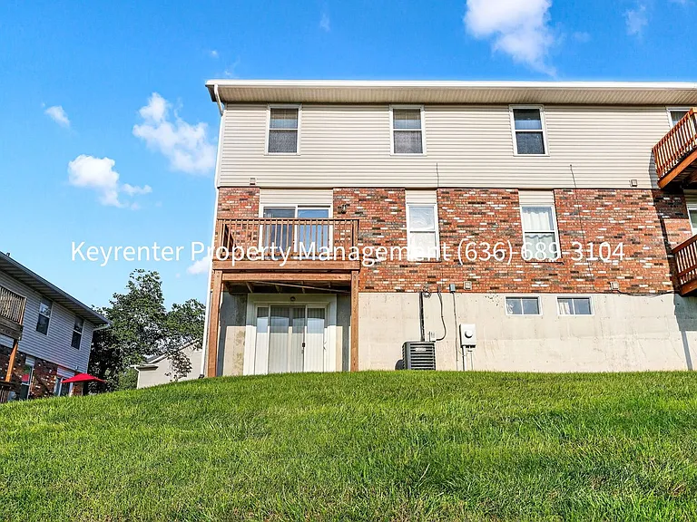 761 Highland Hill Ct — Photo 25