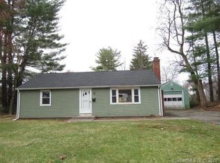 25 Brookdale Ave, Bloomfield, CT 06002