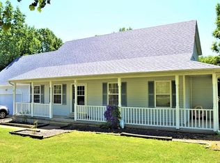 1 Winchester Ct, Washington, MO 63090