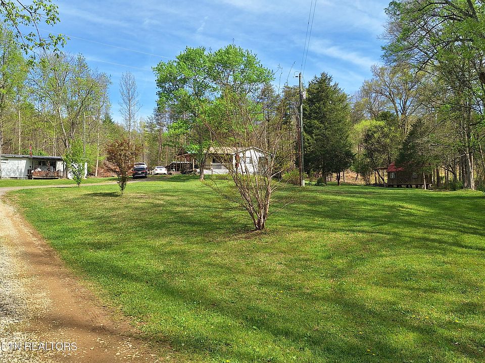 1st image of 180 Walker Rd
