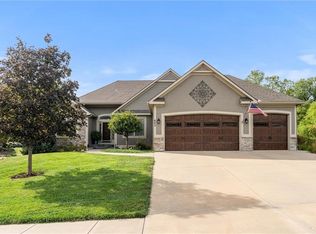 602 Danford Dr, Louisburg, KS 66053