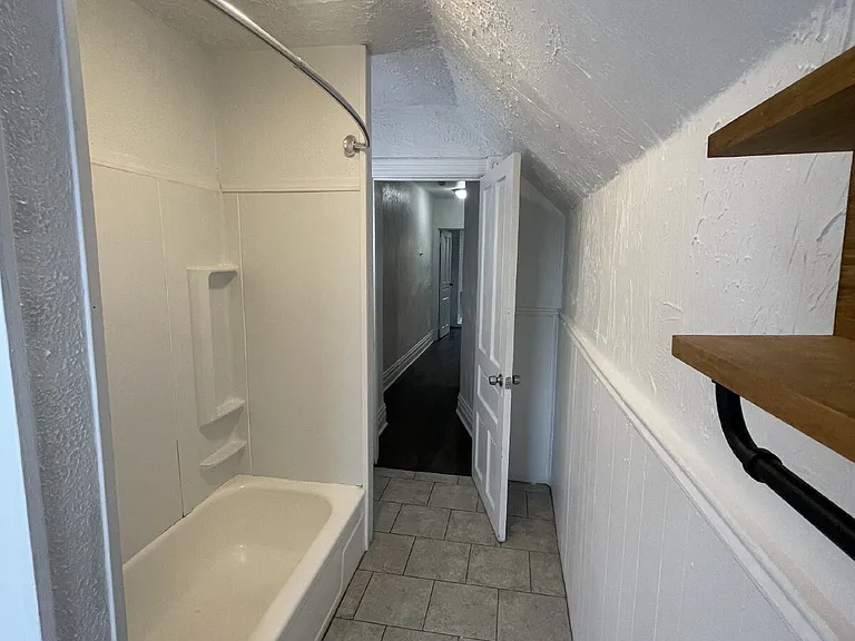126-136 S Spring Ave #128 — Photo 45